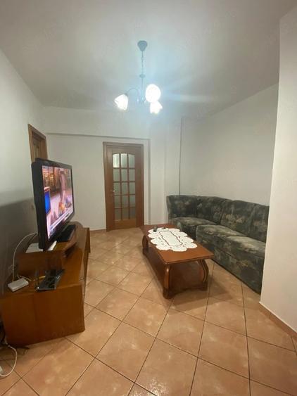 Apartament cu 2 camere decomandat în Exterior Vest