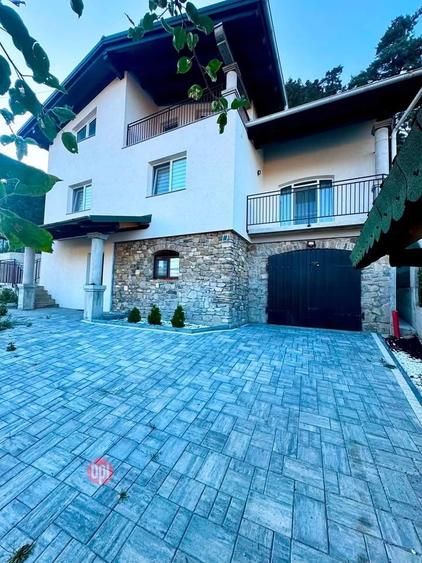 Casă individuală cu 5 camere cu Canalizare în Slatina