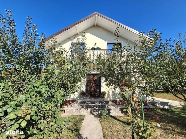 Casă cu 3 camere în Rediu