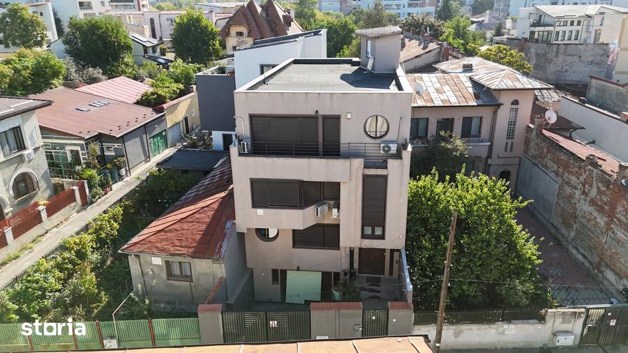 Casă cu 6 camere cu Teren 220 Mp în 13 Septembrie