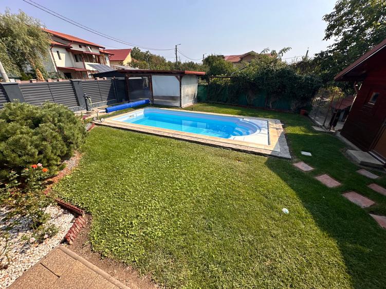 Casă individuală cu 5 camere cu Piscina în Exterior Nord