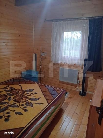 Casă cu 3 camere în Criș