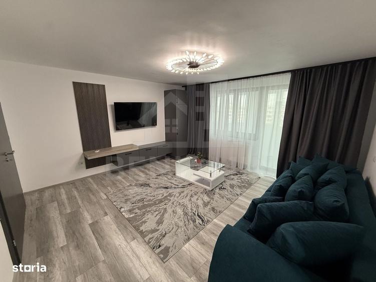 Apartament cu 4 camere decomandat în Ultracentral