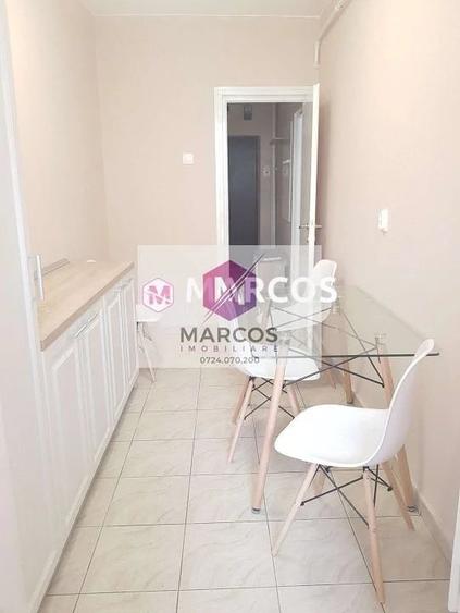 Apartament cu 2 camere semidecomandat în Cuptoare (Reșița)