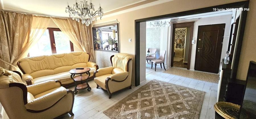Apartament cu 3 camere decomandat, mobilat în Siderurgiștilor