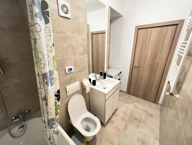 Apartament cu 2 camere decomandat, mobilat în Păcii