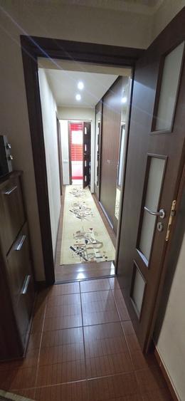 Apartament cu 3 camere decomandat în Pantelimon