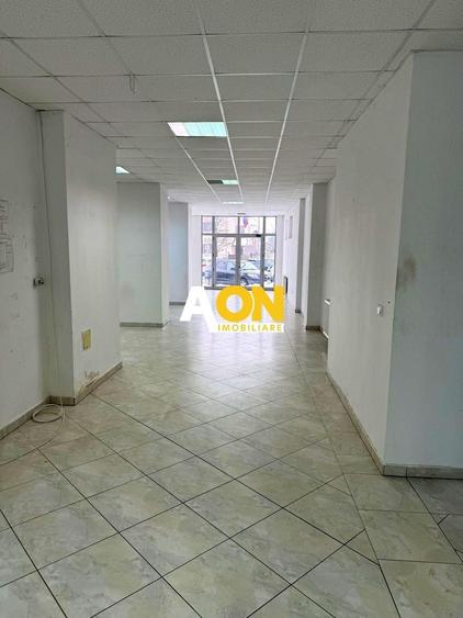 Spațiu comercial, de 217 mp, în Central