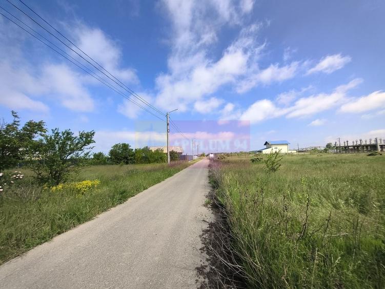 Teren Construcții intravilan de 750 mp, în 1 Decembrie