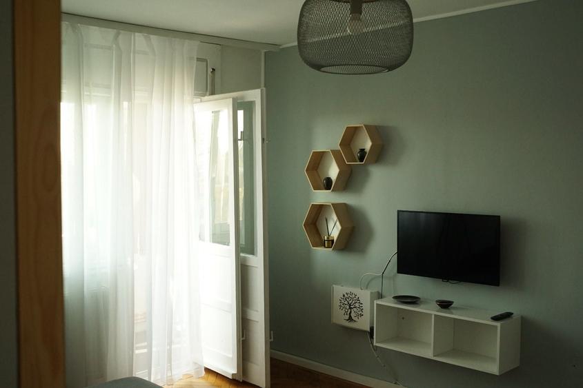 Inchiriez apartament 2 camere Circumvalatiunii - 1