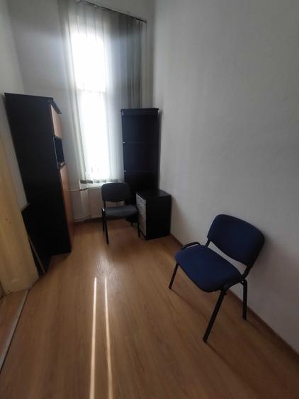 Spațiu comercial, în Ultracentral