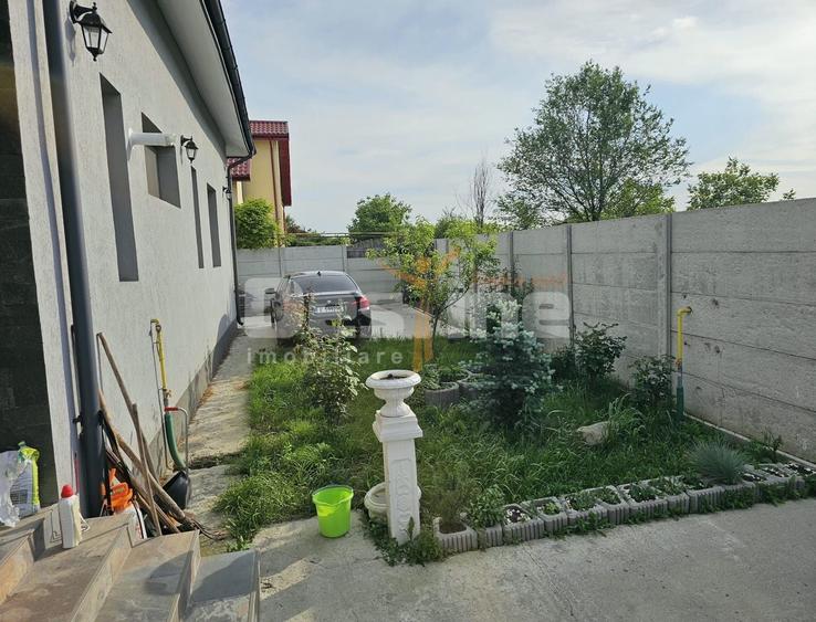 Casă individuală cu 4 camere cu Canalizare în Cornetu