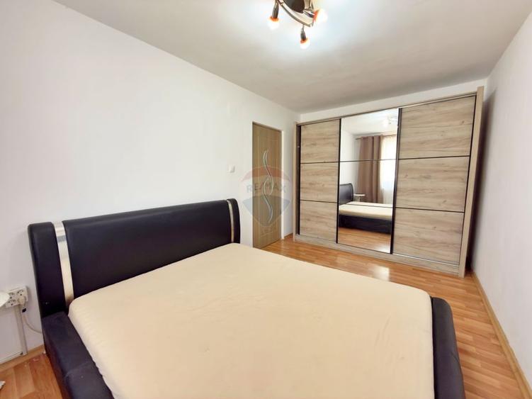 Apartament cu 2 camere semidecomandat, mobilat în Alfa