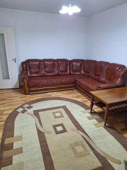 Apartament cu 2 camere decomandat în Drumul Taberei