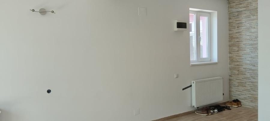 Casă cu Teren 160 Mp în Fundeni