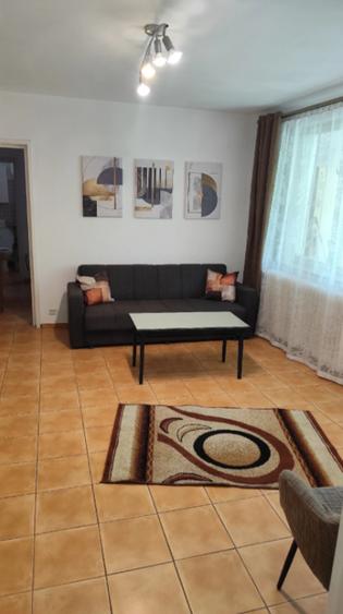 Apartament cu 3 camere, mobilat în Obor