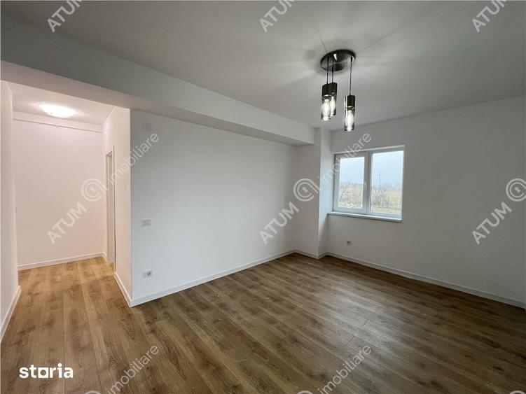 Apartament cu 3 camere decomandat în Piața Cluj
