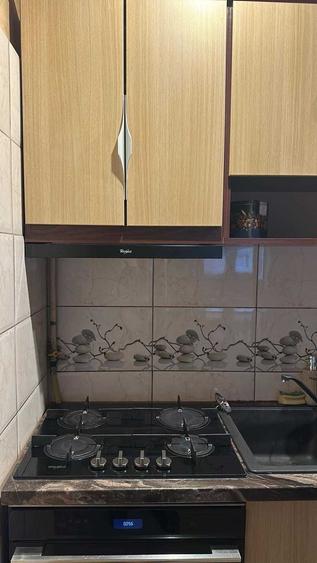 Garsonieră decomandată în Central