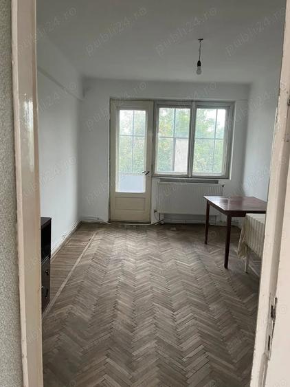 Apartament cu 2 camere semidecomandat în Ultracentral