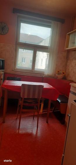 Apartament cu 3 camere în Rogerius