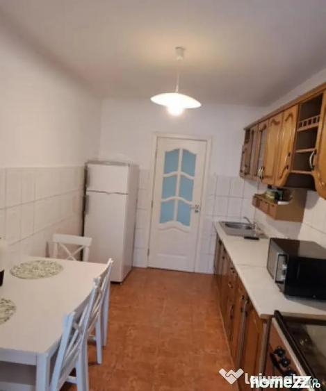 STRADA BABADAGL -3 CAMERE DECOMANDAT, 65 MP. - 3