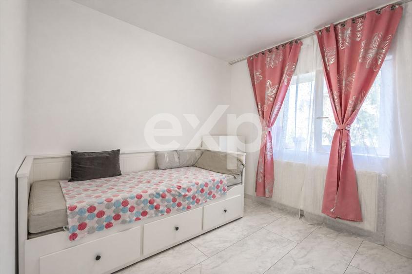 Apartament cu 3 camere decomandat în Buziaș