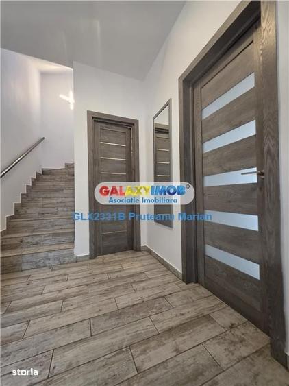 Casă cu 4 camere decomandat în Drumul Taberei
