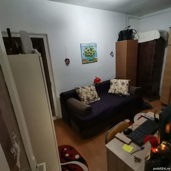 Casă cu 3 camere cu Teren 72 Mp în Central