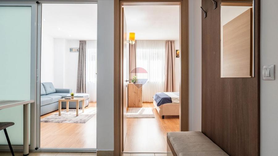 Apartament cu 2 camere decomandat, mobilat în Văcăresti