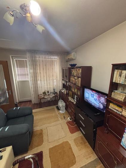 Apartament cu 3 camere decomandat, mobilat în Drumul Taberei