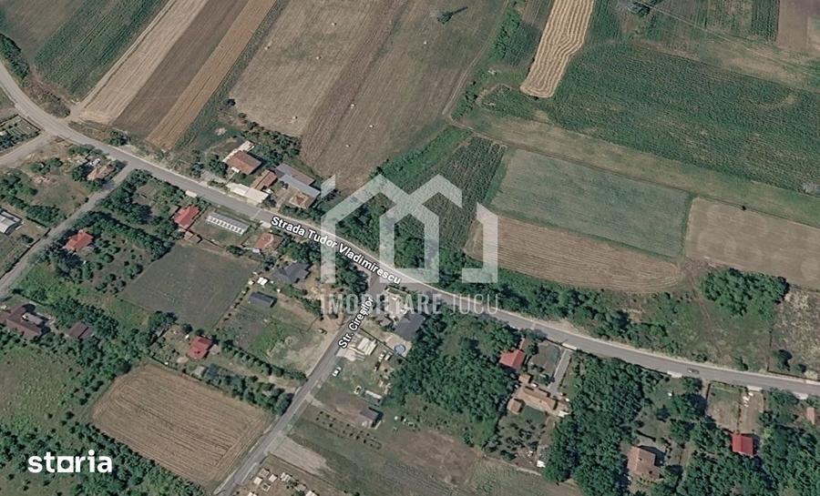 Teren de 1738 mp, în Central