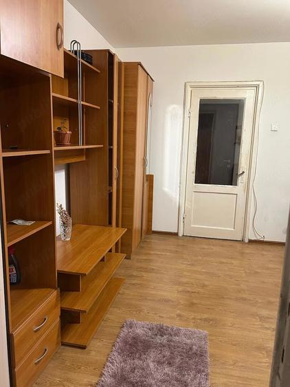 Apartament cu 2 camere semidecomandat în Ultracentral