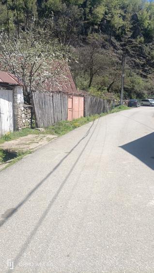 Casă cu 2 camere cu Teren 700 Mp în Bahna