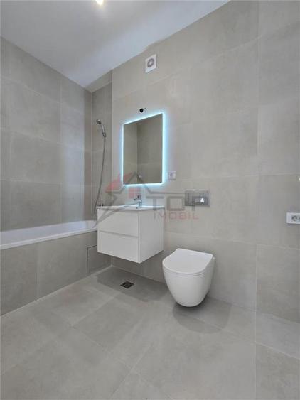 Apartament cu 2 camere decomandat în Podu Roș