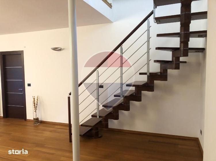 Apartament cu 3 camere în Central