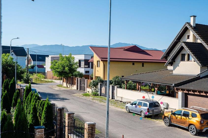 Casă individuală cu 4 camere cu Canalizare în Stupini