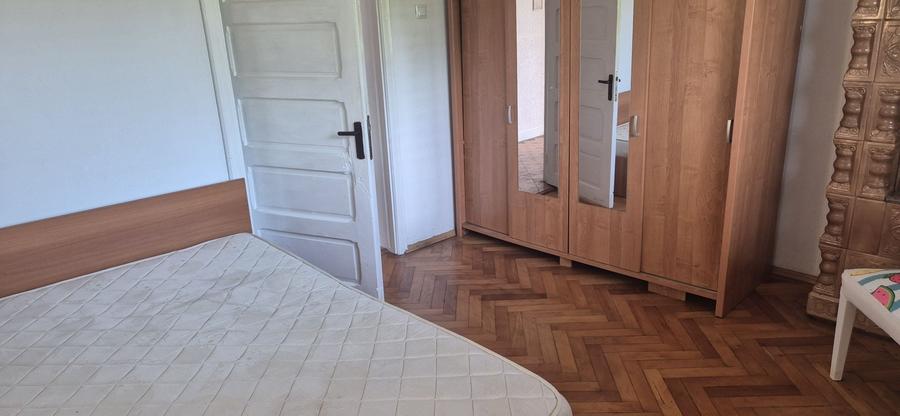 Apartament cu 3 camere decomandat în Câmpina