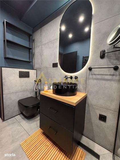 Apartament cu 2 camere decomandat în Central — fotografia 1