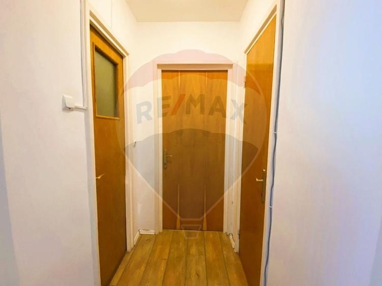 Apartament cu 2 camere semidecomandat, mobilat în Gării