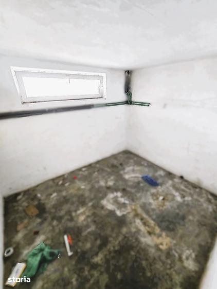 Casă cu 4 camere cu Teren 420 Mp în Titulescu