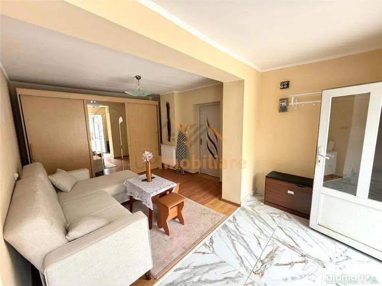 Casă cu 3 camere cu Teren 1081 Mp în Cadea