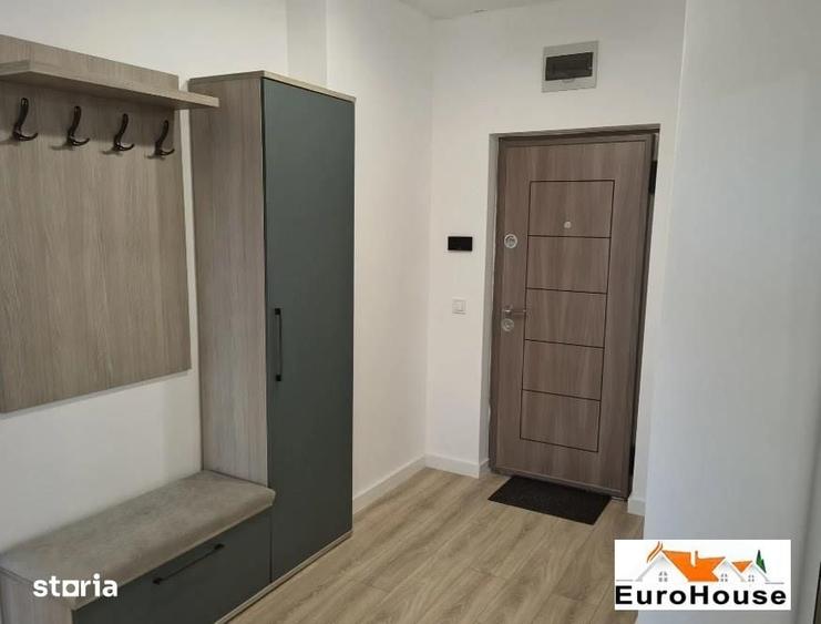 Apartament cu 3 camere decomandat în Cetate