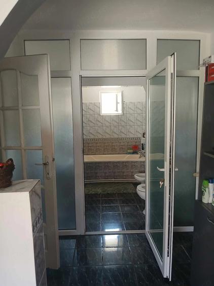 Casă cu 5 camere cu Teren 2019 Mp în Bulgăruș