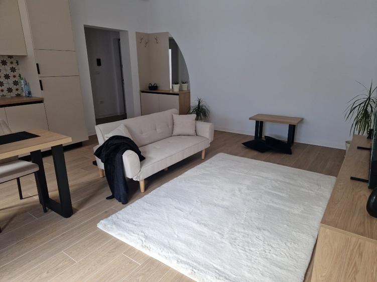 Apartament cu 2 camere decomandat, mobilat în Giroc