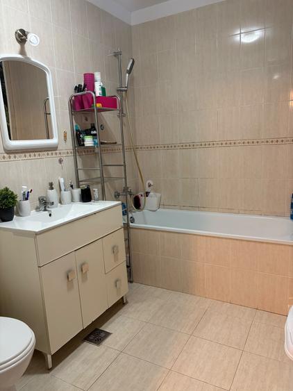 Apartament cu 2 camere decomandat în Florești