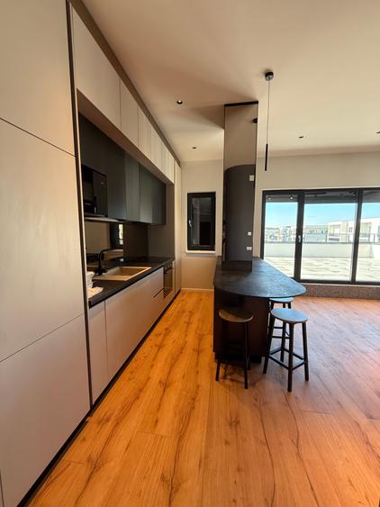 Apartament cu 3 camere în Tunari