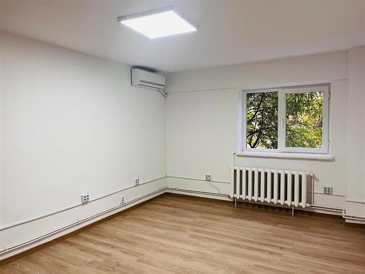 Spațiu comercial, de 100.7799987793 mp, în Central