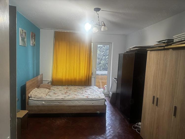 Apartament cu 2 camere semidecomandat în Exterior Sud