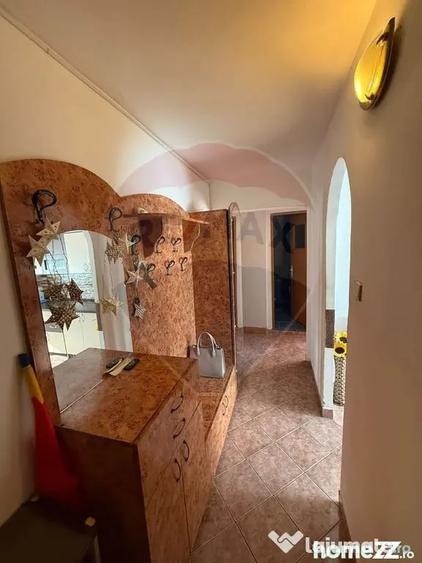 DE INCHIRIAT Apartament 2 camere cu garaj zona Europa - Baia Mare (Maramures) - 4