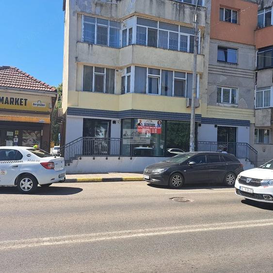 Spațiu comercial, de 85 mp, în Tecuci